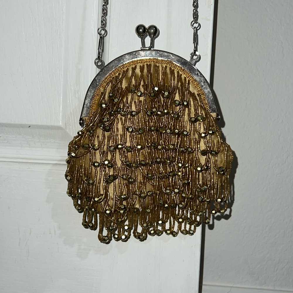 Bijoux Terner beaded purse
